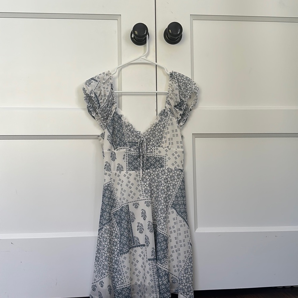 URBAN OUTFITTERS patch printed dress *NEW WITH TAGS*